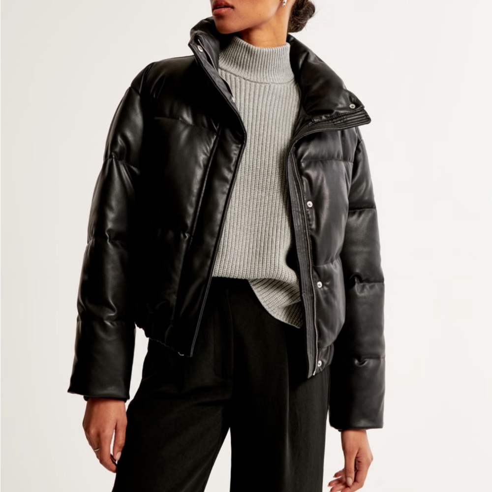 Abercrombie & Fitch Vegan Leather Mini Ultra Puffer Jacket (NWT)